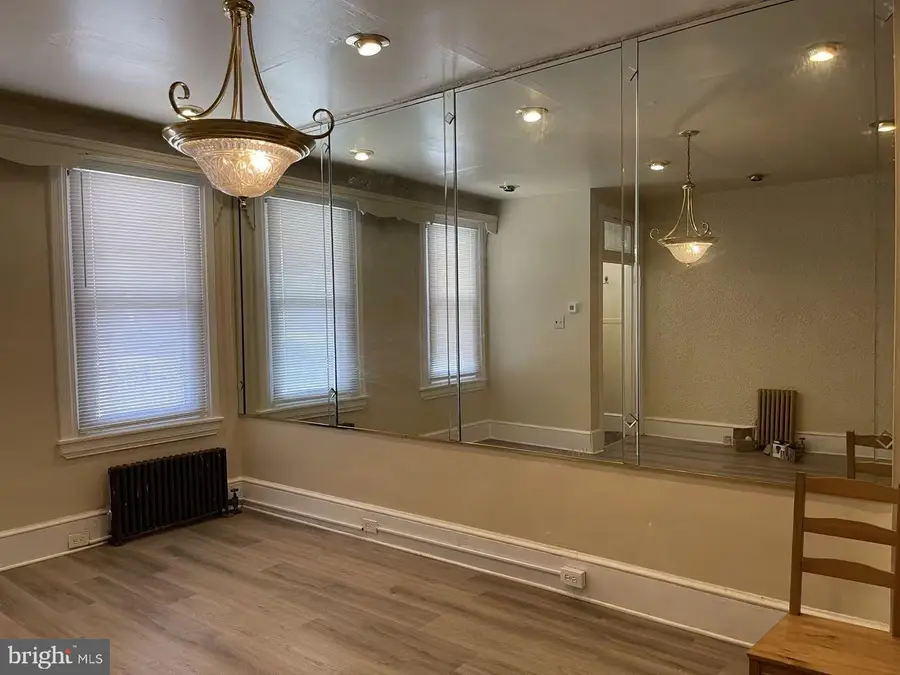 247 E Oak St, Norristown, PA 19401 - #3