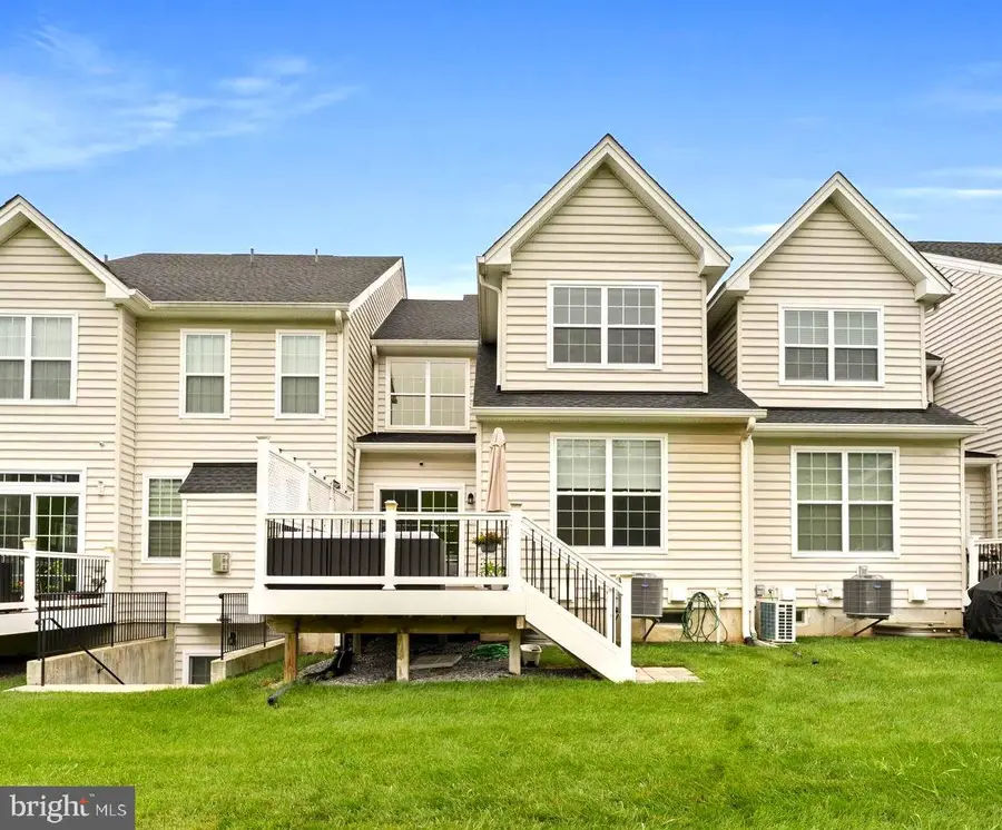2002 Julia Dr, Conshohocken, PA 19428 - #2