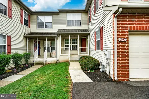 207 Weiser #1803, COLLEGEVILLE, PA 19426