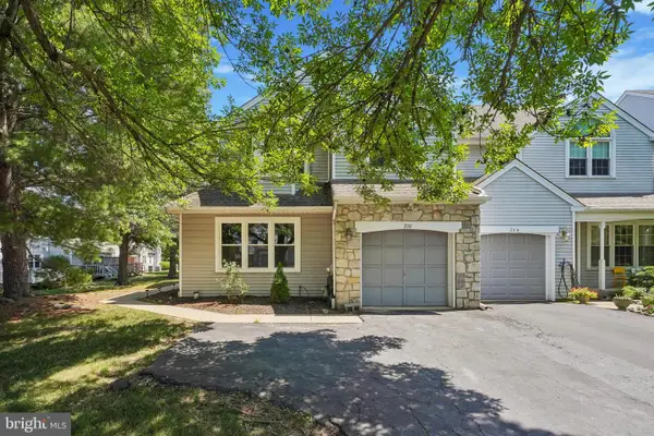 210 Polo Dr, NORTH WALES, PA 19454