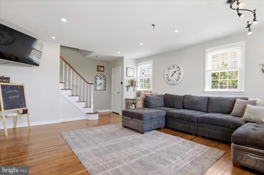 2907 Kanes Rd, Willow Grove, PA 19090 - #3