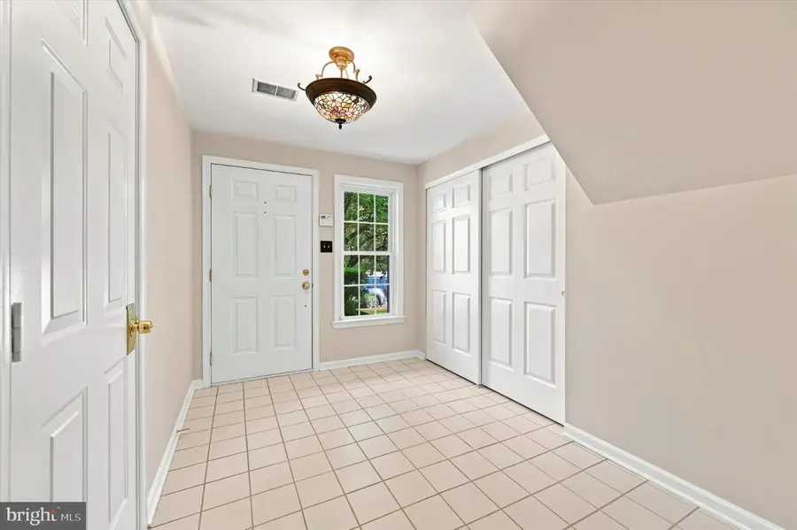 1 Forsythia Ct, Lafayette Hill, PA 19444 - #3