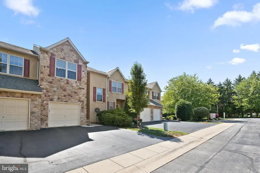81 Chadwick Cir, Eagleville, PA 19403 - #3