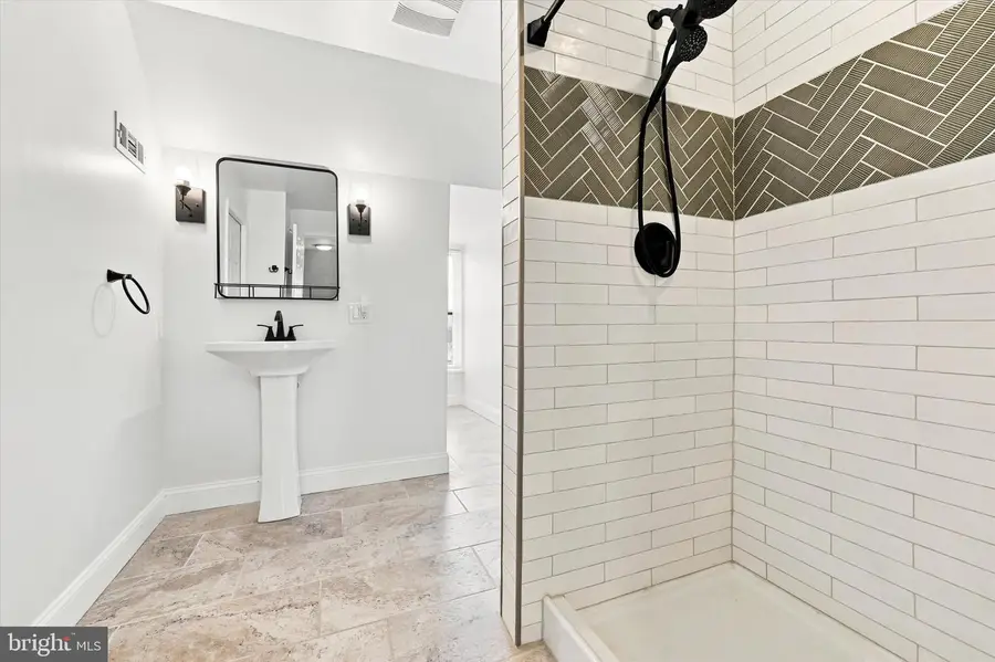 44 Prospect Ave, Bryn Mawr, PA 19010 - #2