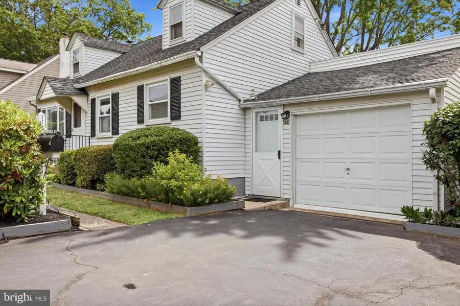 321 Clear Spring Rd, Lansdale, PA 19446 - #3