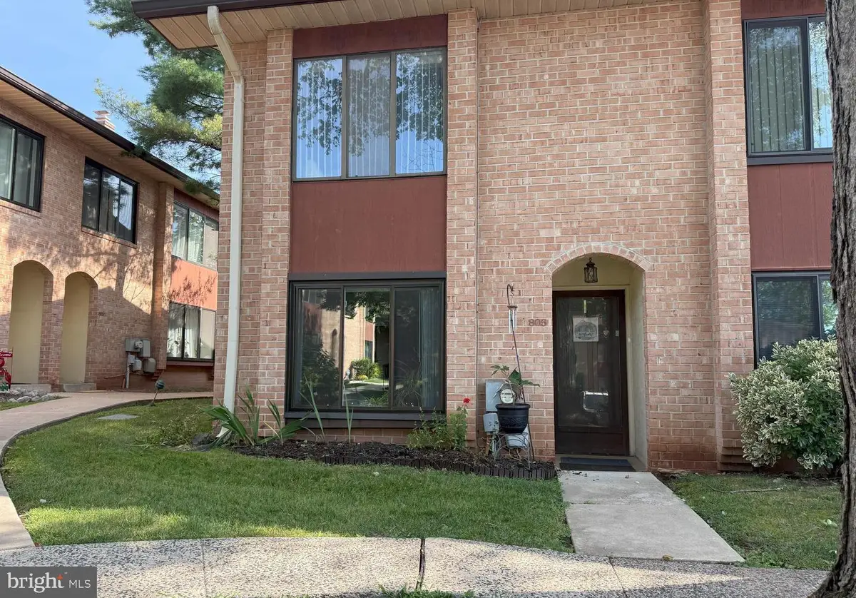 805 Stonybrook #805, Norristown, PA 19401 - #1