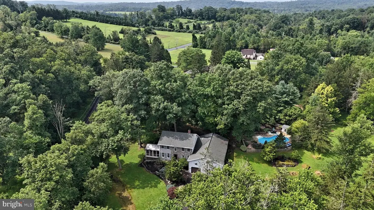 2053 Perkiomenville Rd, Green Lane, PA 18054 - #1