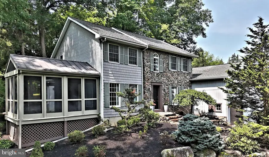 2053 Perkiomenville Rd, Green Lane, PA 18054 - #3
