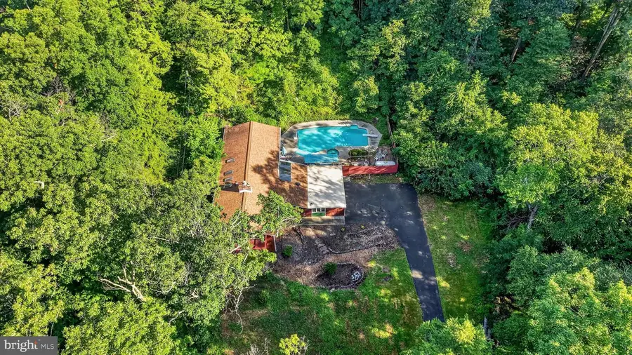 277/279 Green Hill Rd, Telford, PA 18969 - #2