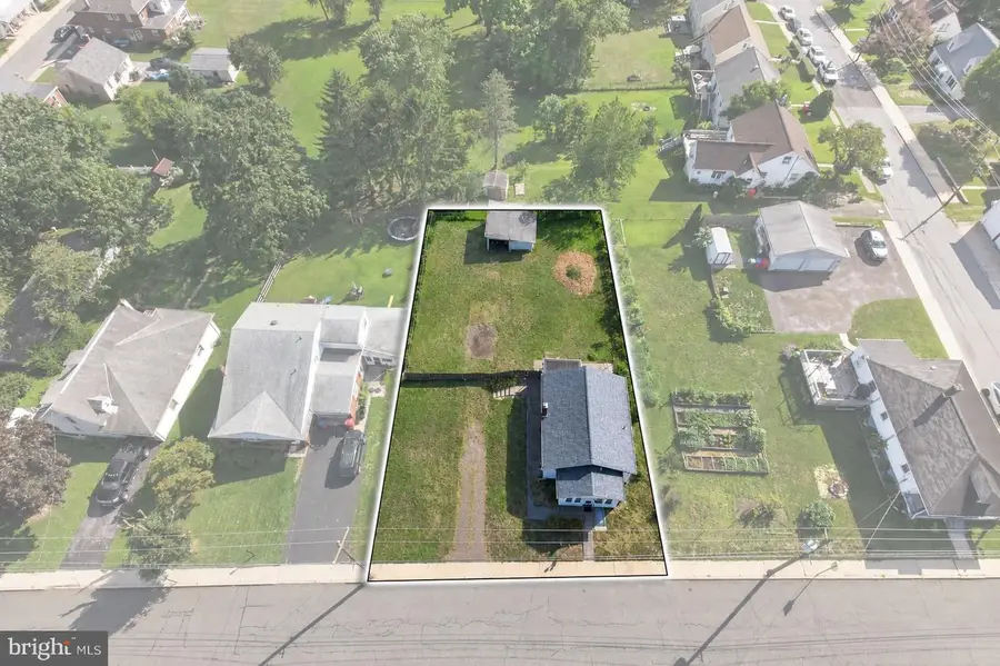 319 Berks St, Stowe, PA 19464 - #2