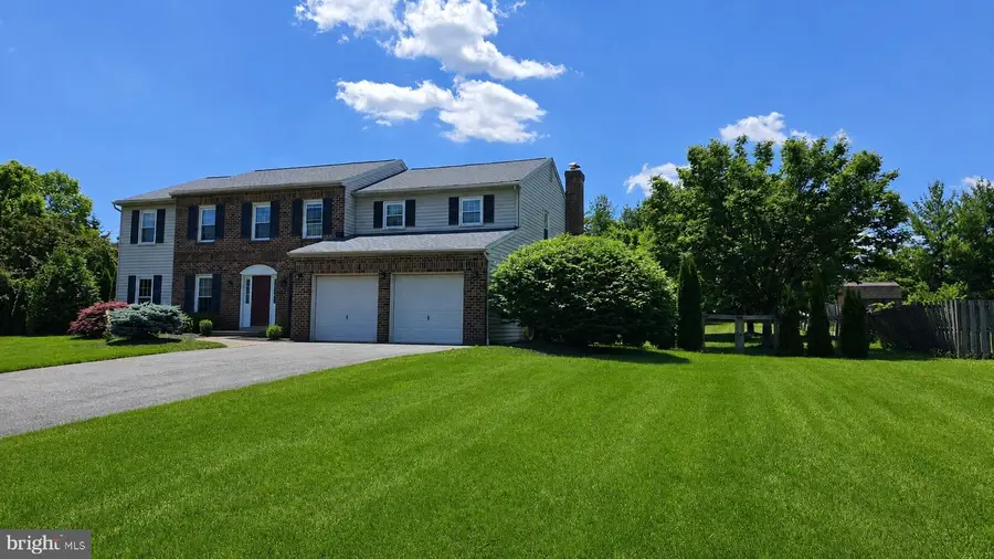 406 Bow Ln, Gilbertsville, PA 19525 - #2