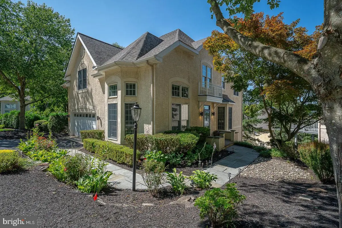412 Merion Hill Ln, West Conshohocken, PA 19428 - #1