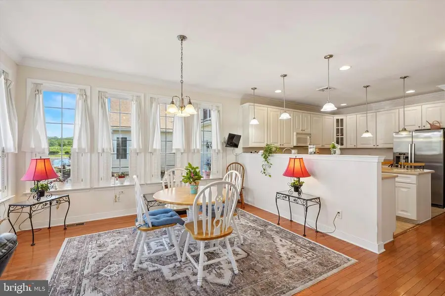 1032 Burgundy Cir, Pennsburg, PA 18073 - #3