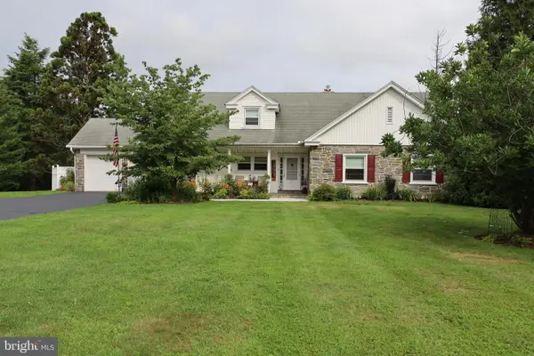 2080 Trumbauer Rd, LANSDALE, PA 19446