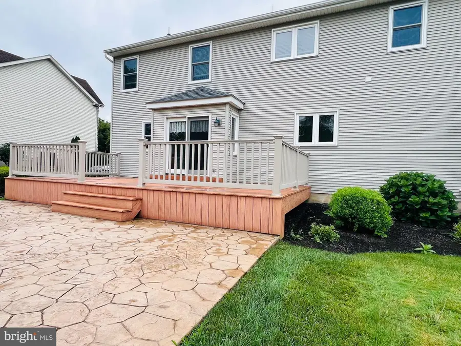 109 Samantha Ln, Lansdale, PA 19446 - #3