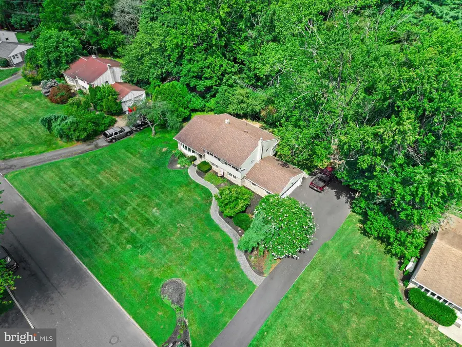 708 Oak Terrace Dr, Ambler, PA 19002 - #3