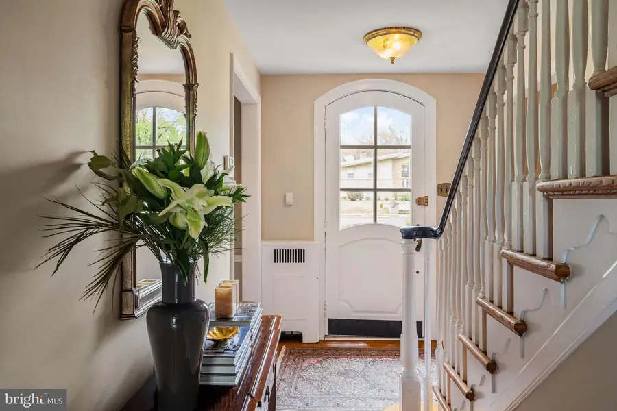 7901 Cobden Rd, Glenside, PA 19038 - #3