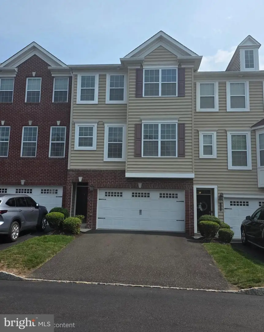 19 Rosy Ridge Ct, Telford, PA 18969 - #1