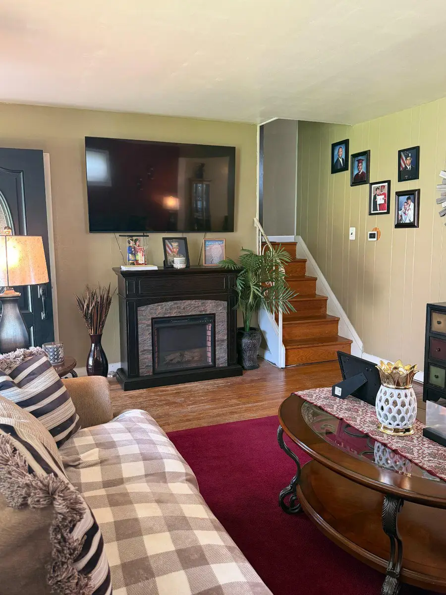 2866 Joyce Rd, Abington, PA 19001 - #3