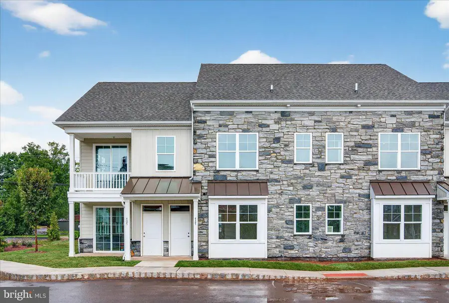 401 Isabelle Ct #101, Harleysville, PA 19438 - #2