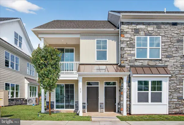 417 Isabelle Ct #101, HARLEYSVILLE, PA 19438