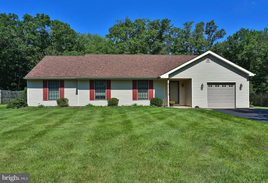 2001 Foster Rd, Hatfield, PA 19440 - #2