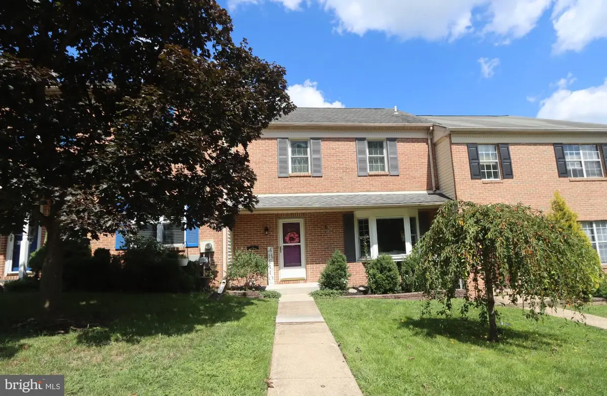 203 Grimley Rd, Schwenksville, PA 19473 - #1