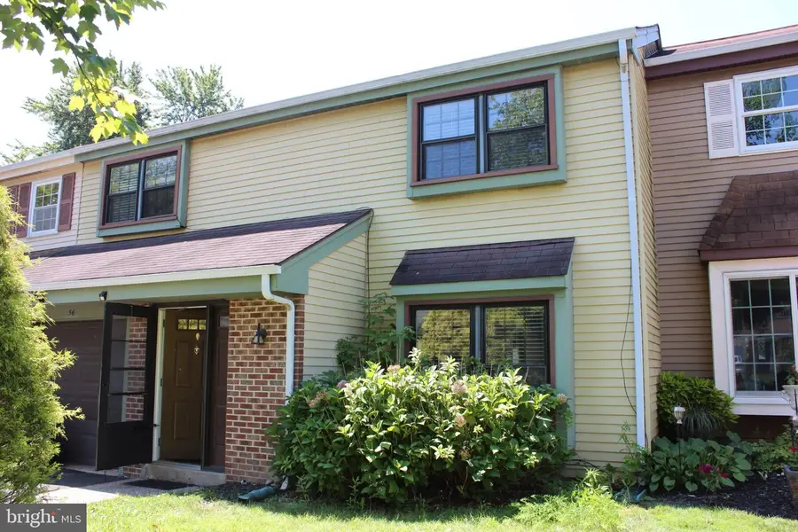 36 Greenwoods Dr, Horsham, PA 19044 - #2