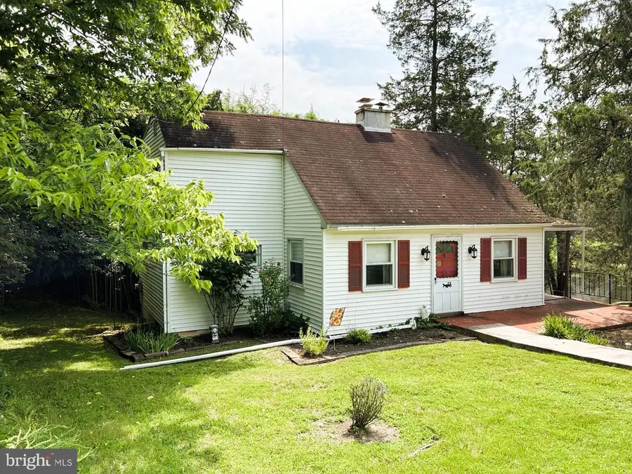 19 Cepp Rd, Perkiomenville, PA 18074 - #2