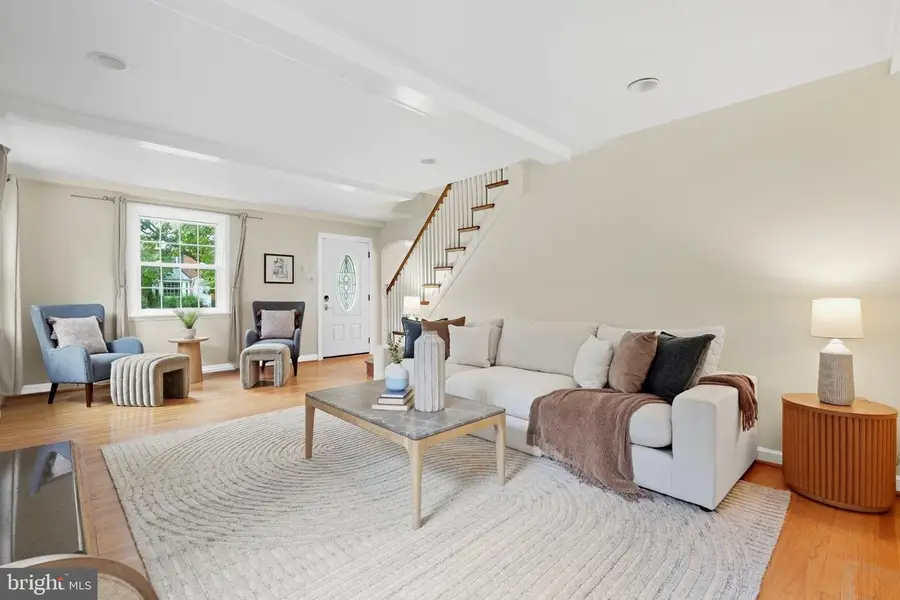 606 Latham Dr, Wynnewood, PA 19096 - #2