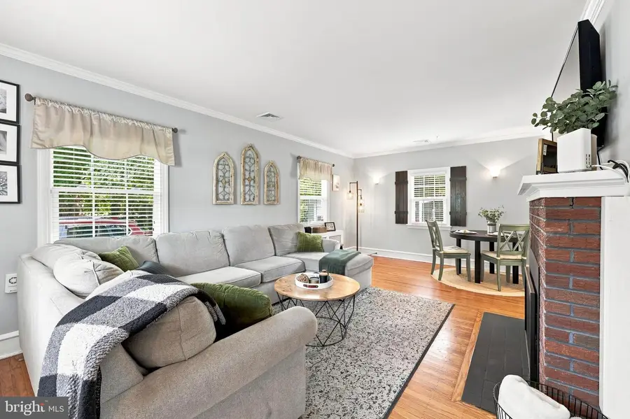 925 Gilbert Rd, Cheltenham, PA 19012 - #3