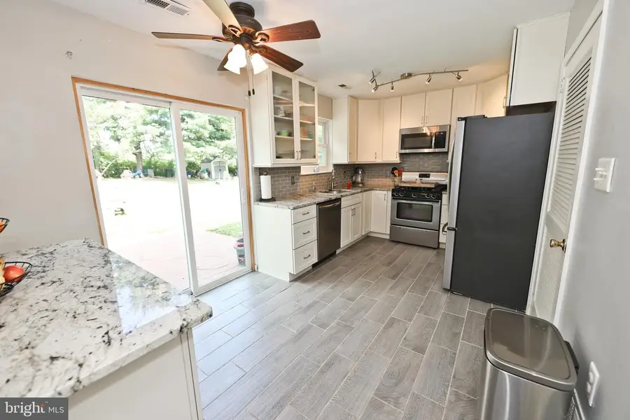 106 Stephanie Ln, Collegeville, PA 19426 - #3