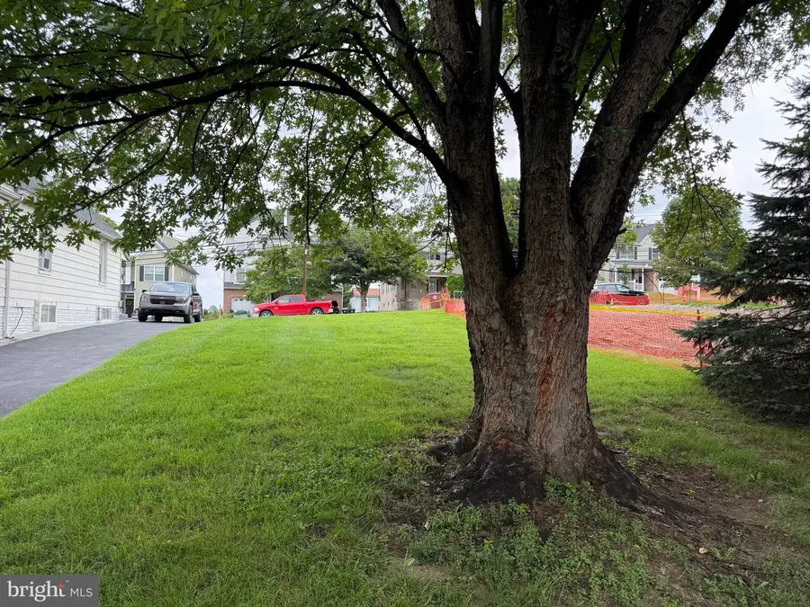 431 Sixth, Conshohocken, PA 19428 - #3