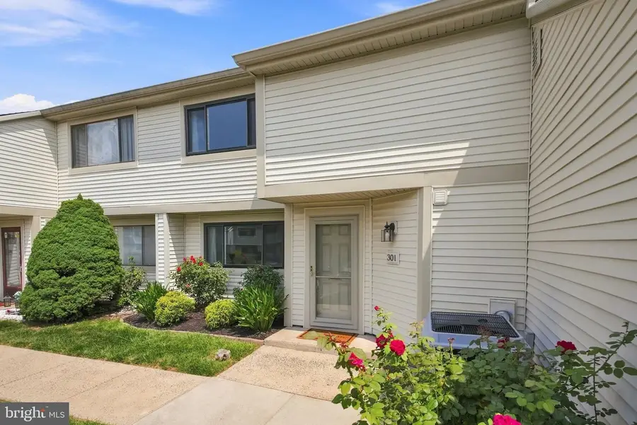 301 Bunker Hill Rd #condo 189, Harleysville, PA 19438 - #2