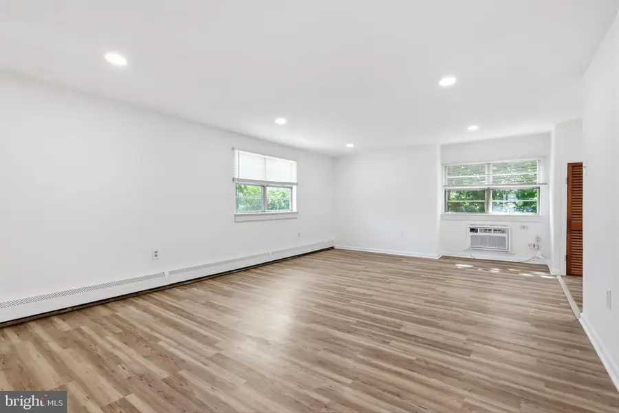 343 Summer Ave, Horsham, PA 19044 - #3