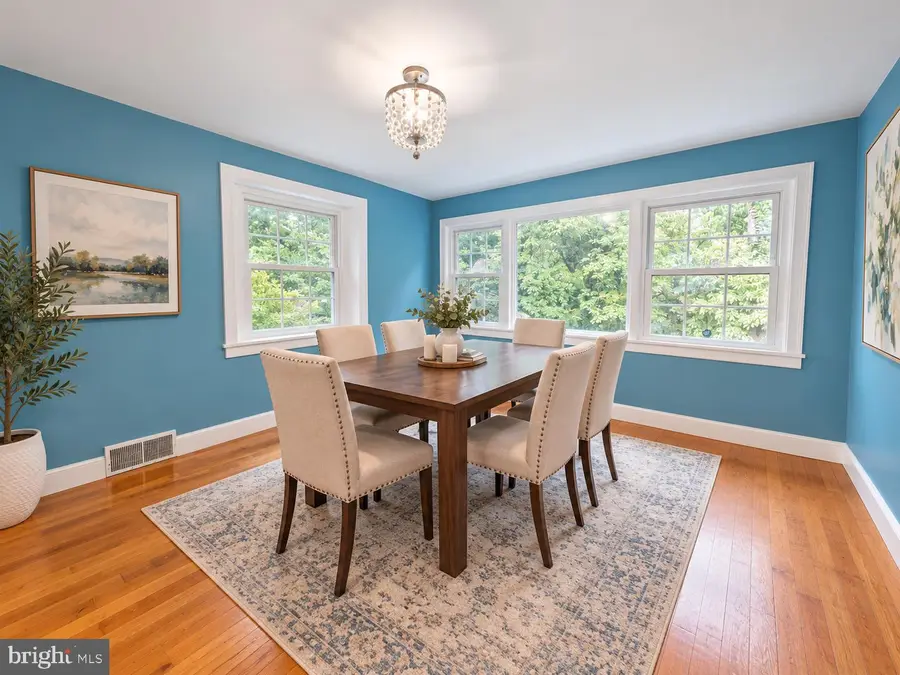 950 Chelten Hills Dr, Wyncote, PA 19095 - #3