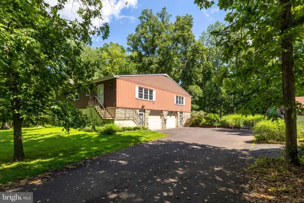 2073-2061 School Rd, HATFIELD, PA 19440