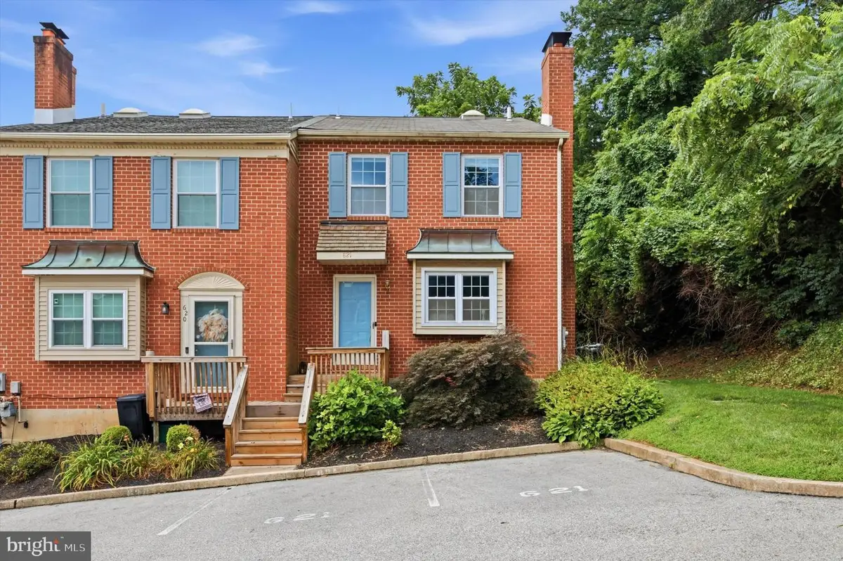621 Coates Ln, King Of Prussia, PA 19406 - #1