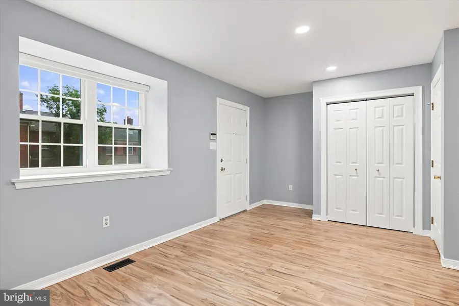 621 Coates Ln, King Of Prussia, PA 19406 - #2