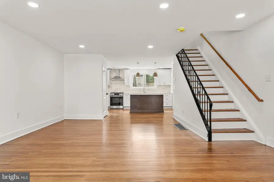 343 W 5th Ave, Conshohocken, PA 19428 - #3