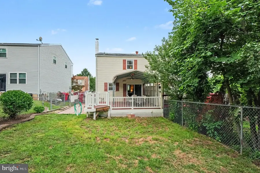 729 Holly Dr, Pottstown, PA 19464 - #2