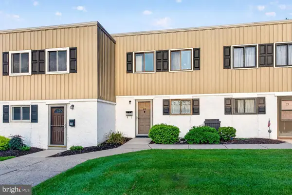 24 Fords Edge, ROYERSFORD, PA 19468