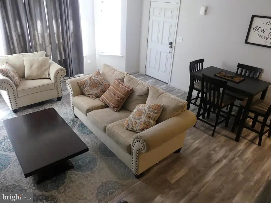 3060 Goshen Dr #m71 L, Pennsburg, PA 18073 - #2
