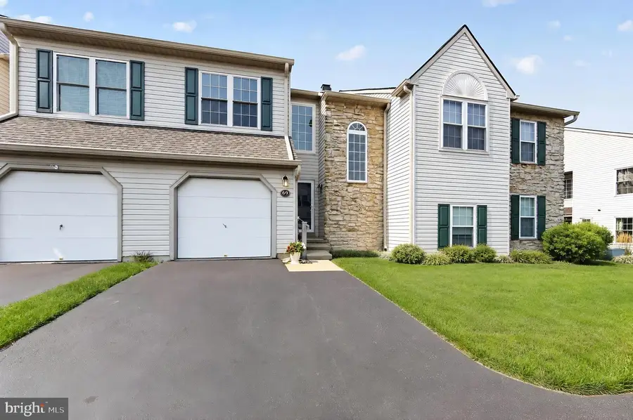 69 Bristol Ct, Eagleville, PA 19403 - #2