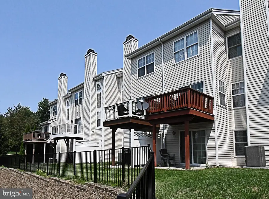 705 Santa Anita Dr, North Wales, PA 19454 - #3