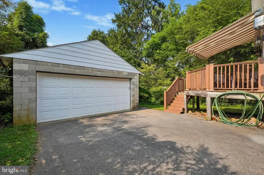 49 Weiss Ave, Flourtown, PA 19031 - #3