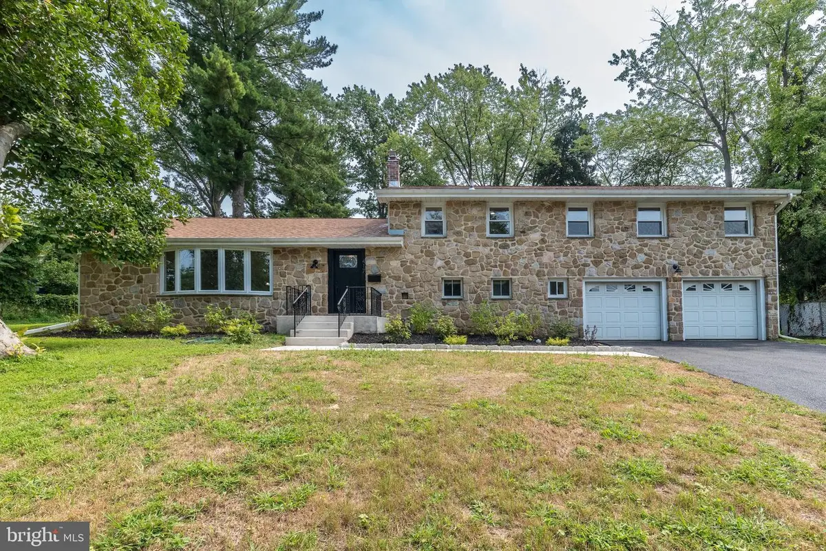 417 Gribbel Rd, Wyncote, PA 19095 - #1