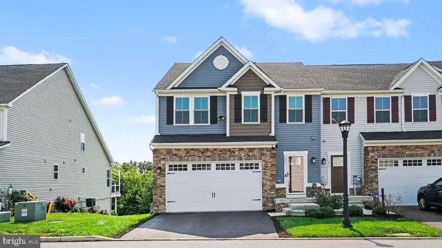 1071 Moscariello Ln, Royersford, PA 19468 - #2