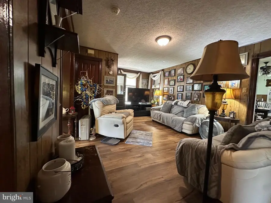42 E Third St, Red Hill, PA 18076 - #3