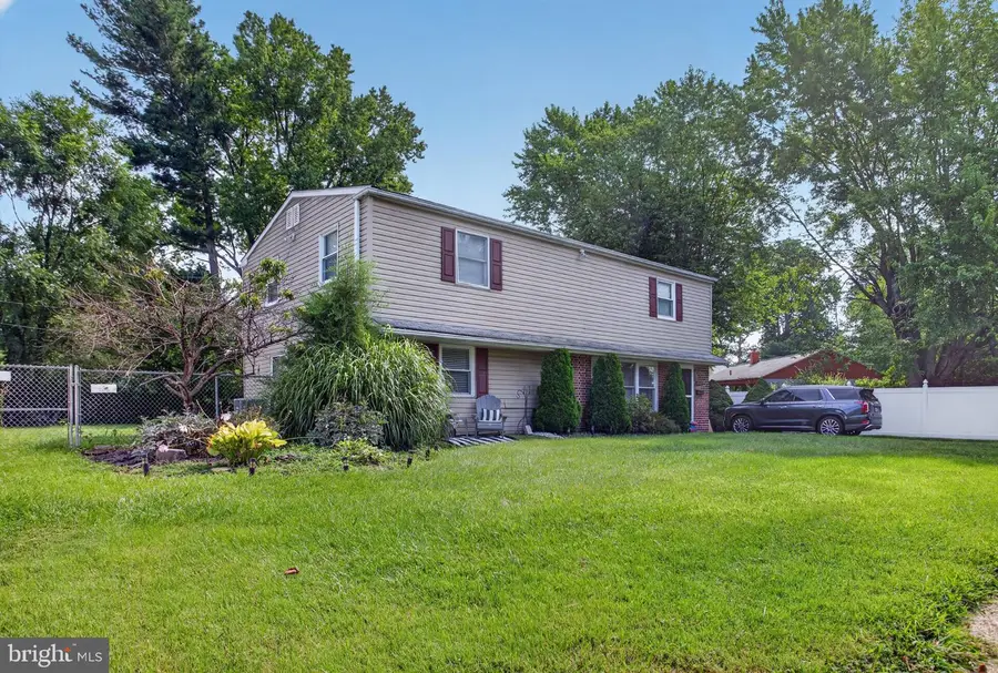 2741 Fernwood Ave, Abington, PA 19001 - #2